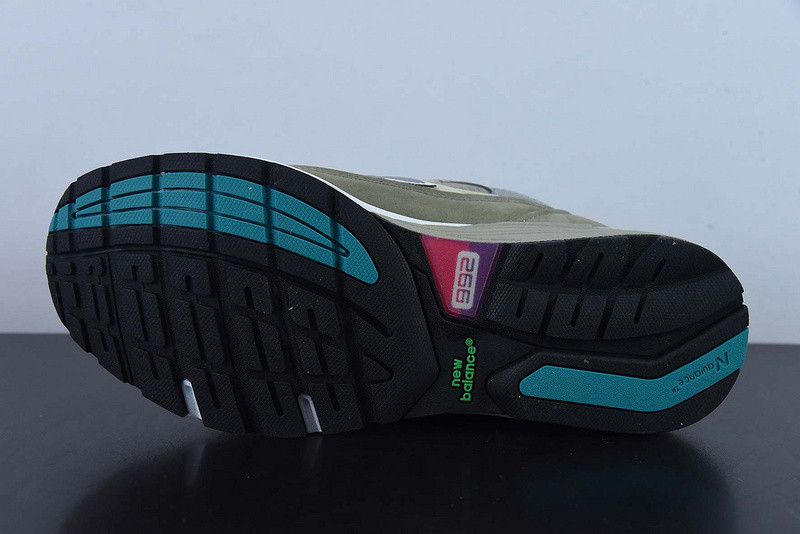new balance sneaker