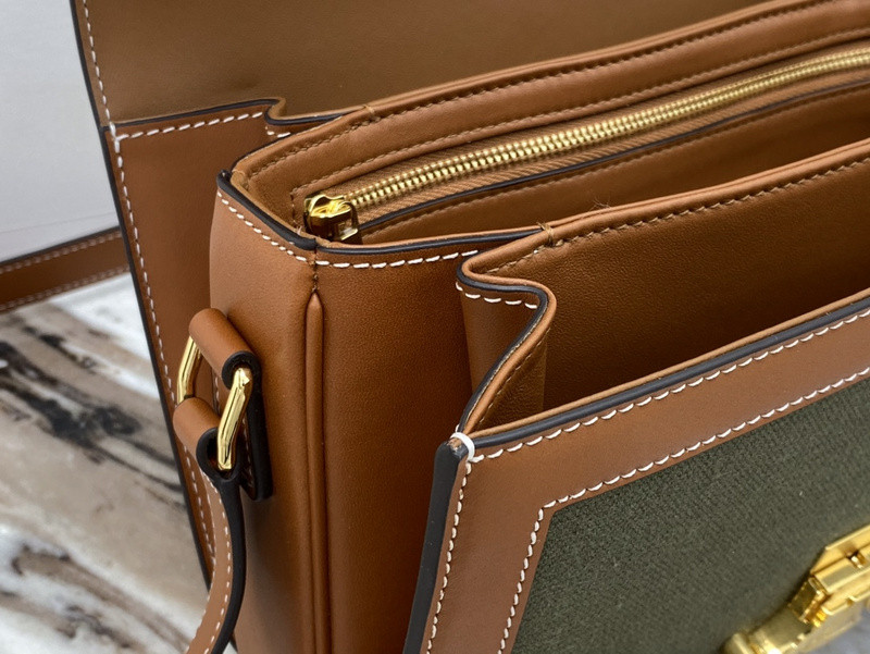 Ce1i*e bag