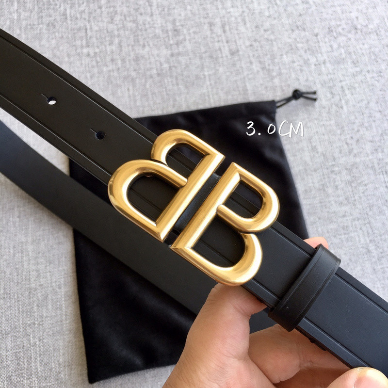 Ba*len*cia*ga belt