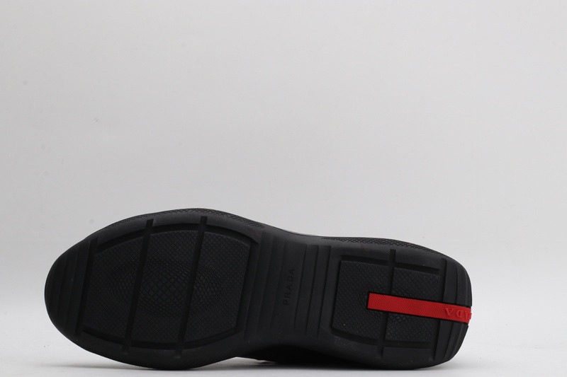 pr sneaker