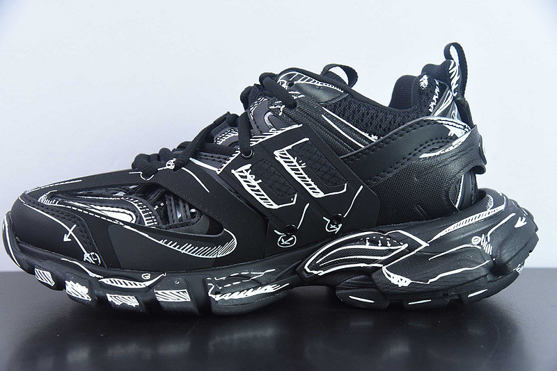 bc track sneaker