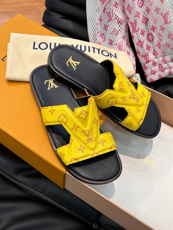 lvt sandals