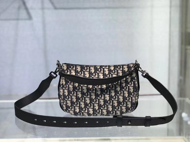 D10r bag
