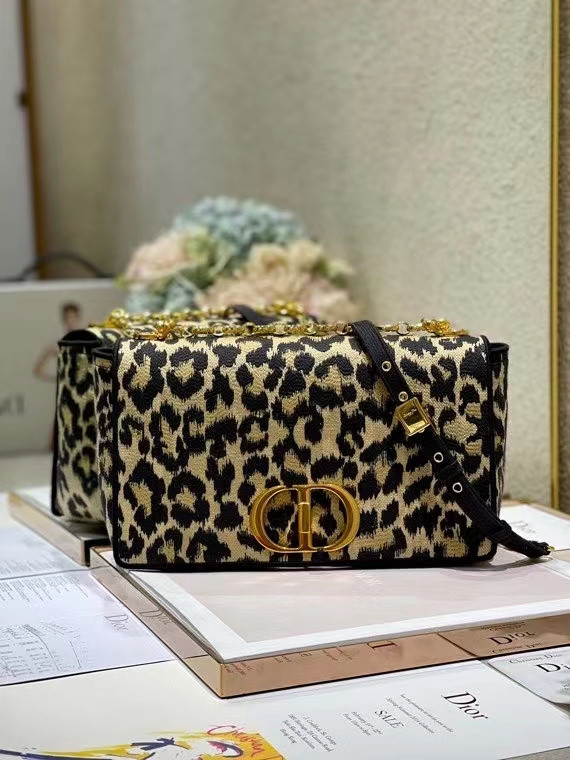 D10r bag