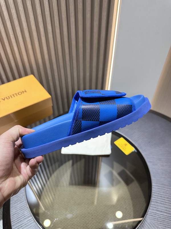 lvt sandals