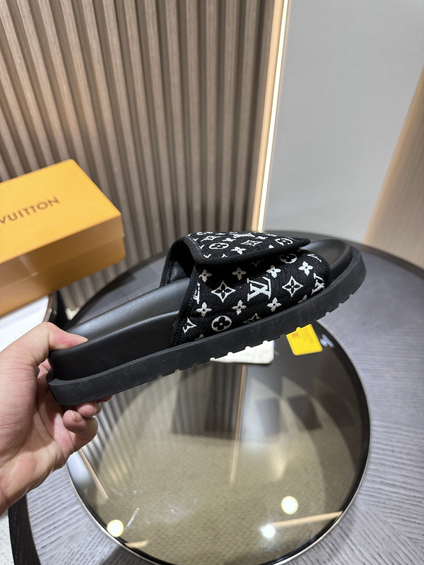 lvt sandals