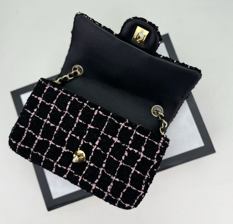 Ch**el purse