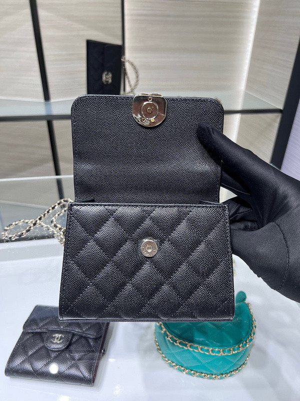 Ch**el purse