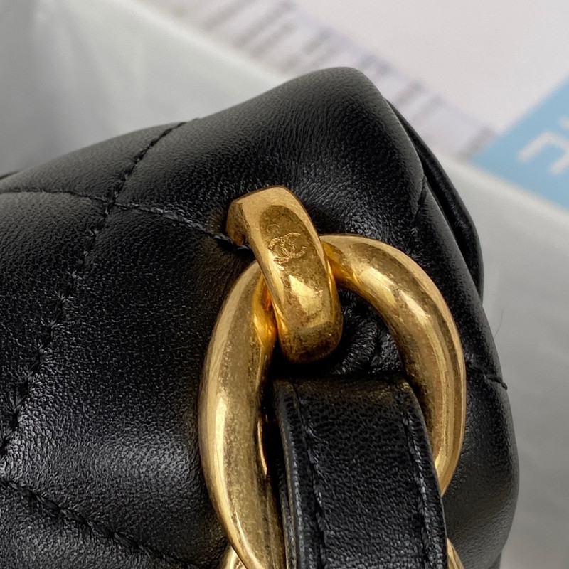 Ch**el purse