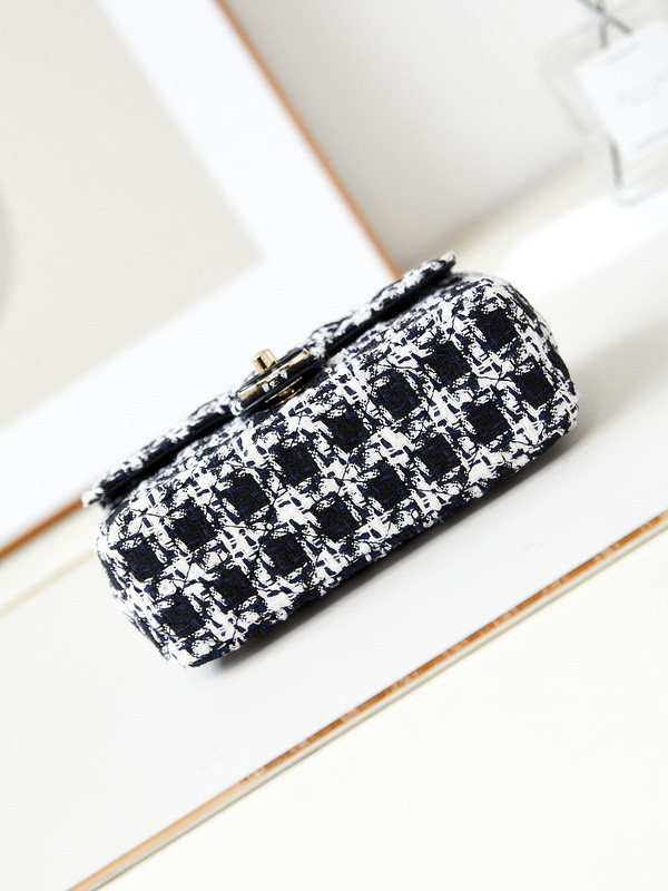 Ch**el purse