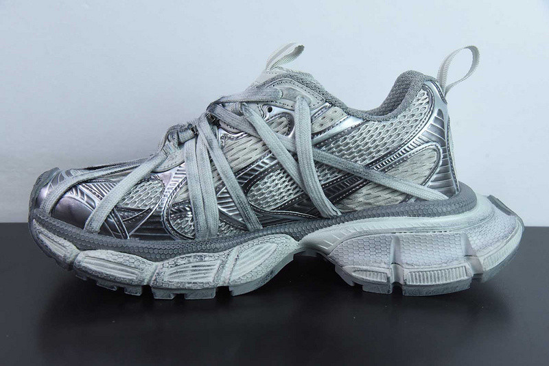 BC 3XL SNEAKER
