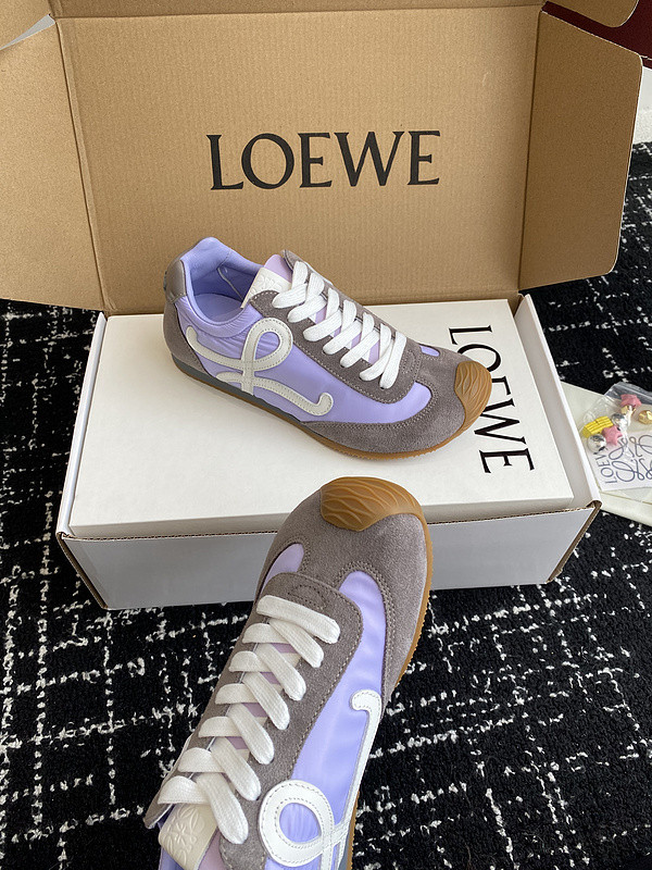 L0ew* sneaker