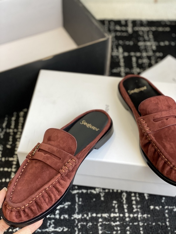Sa1nt Lau*nt sneaker