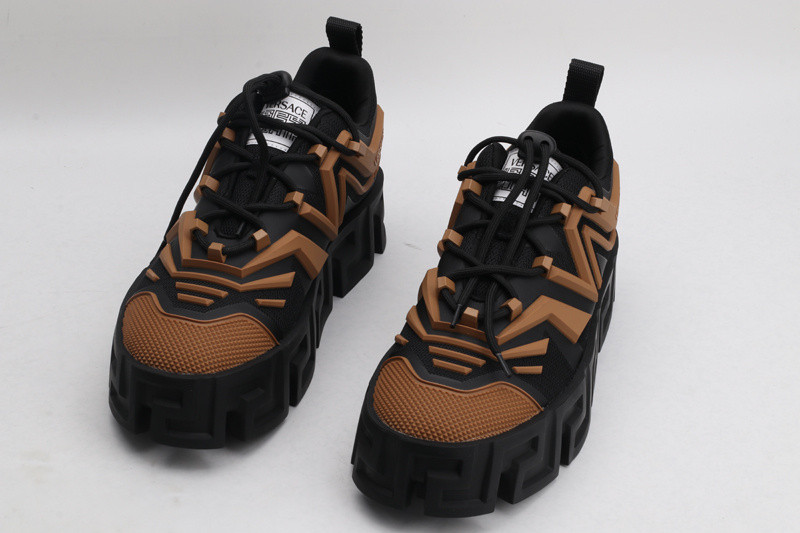 vs sneakers