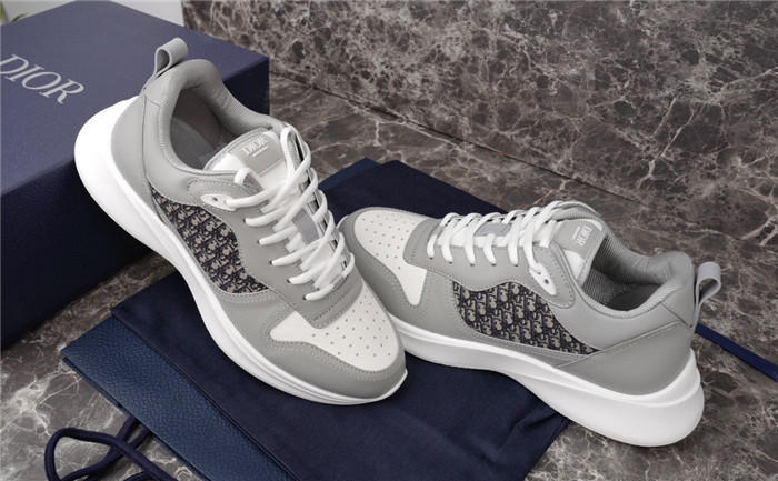 dio* b25 sneaker