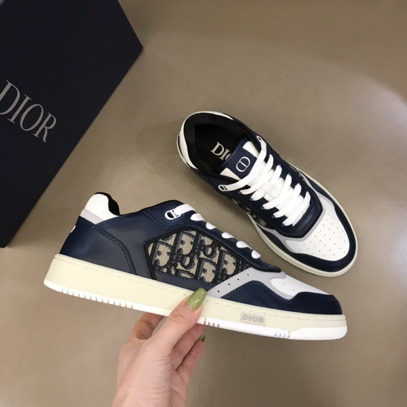 dio* sneaker