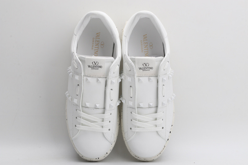 Va1e*ntin0 garavani sneaker