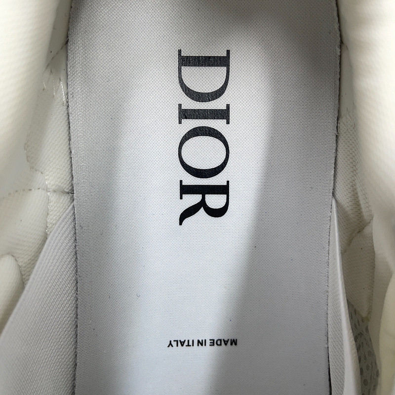 dio* sneaker