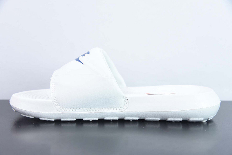 nike sandals