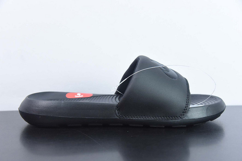 nike sandals
