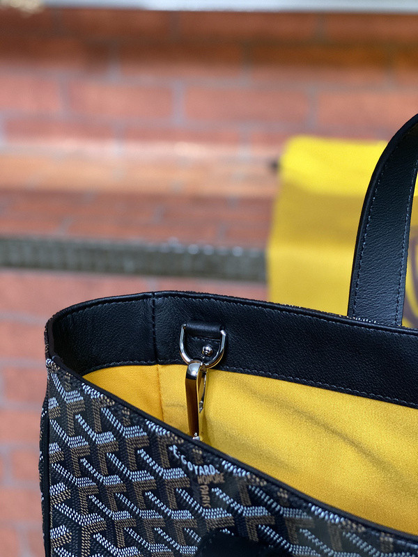 G09ard purse