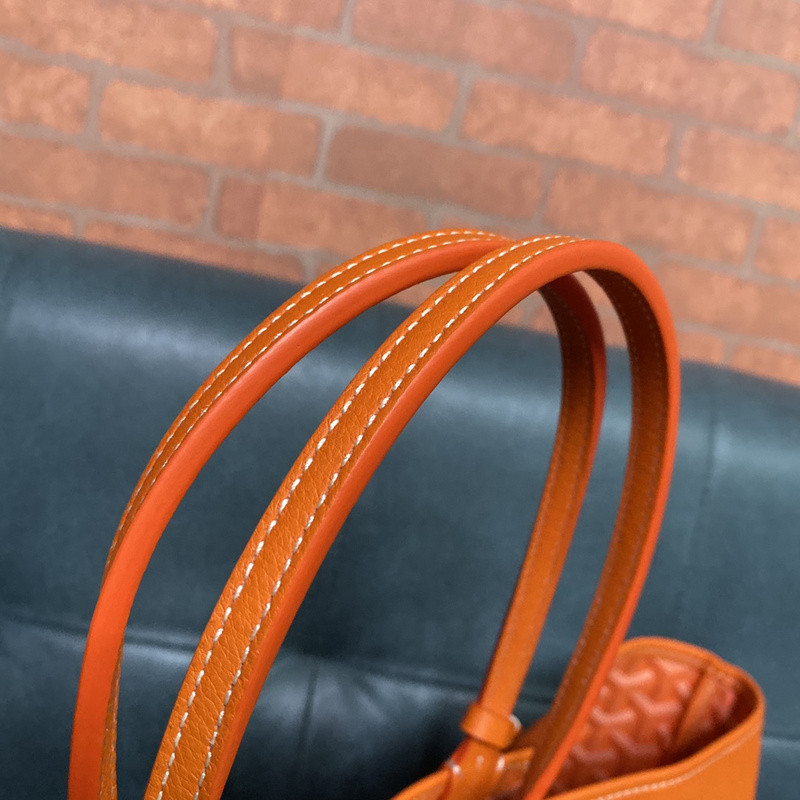 G09ard purse