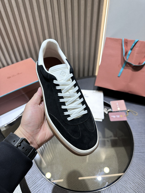 L0r0 P1ana sneaker