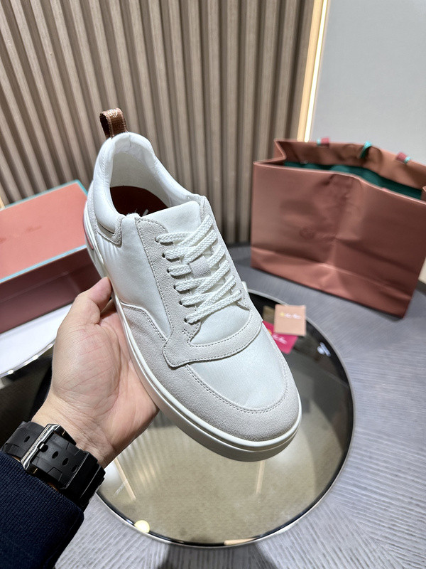 L0r0 P1ana sneaker