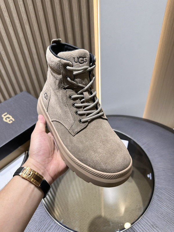 UGG