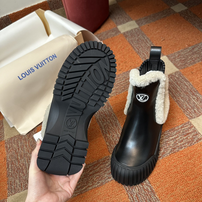 LVT BOOTS