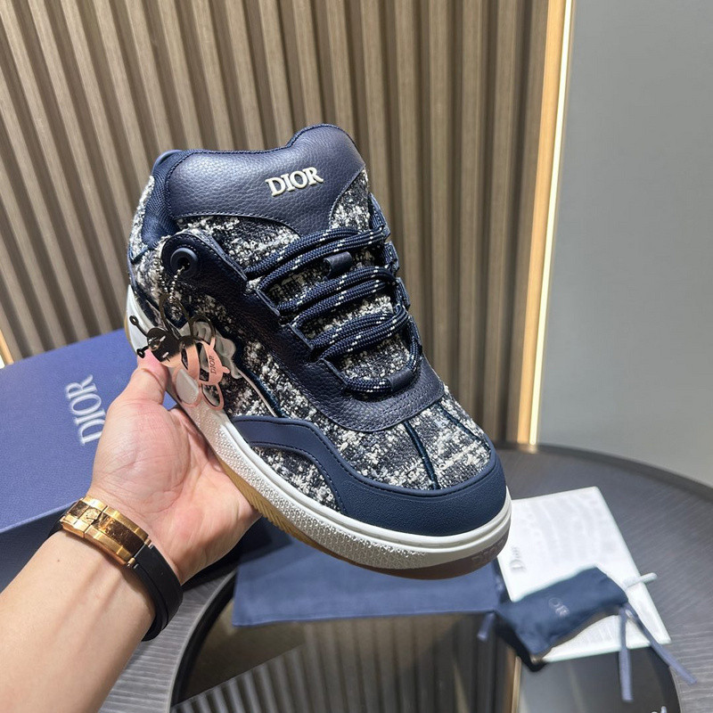 DIO* SNEAKER