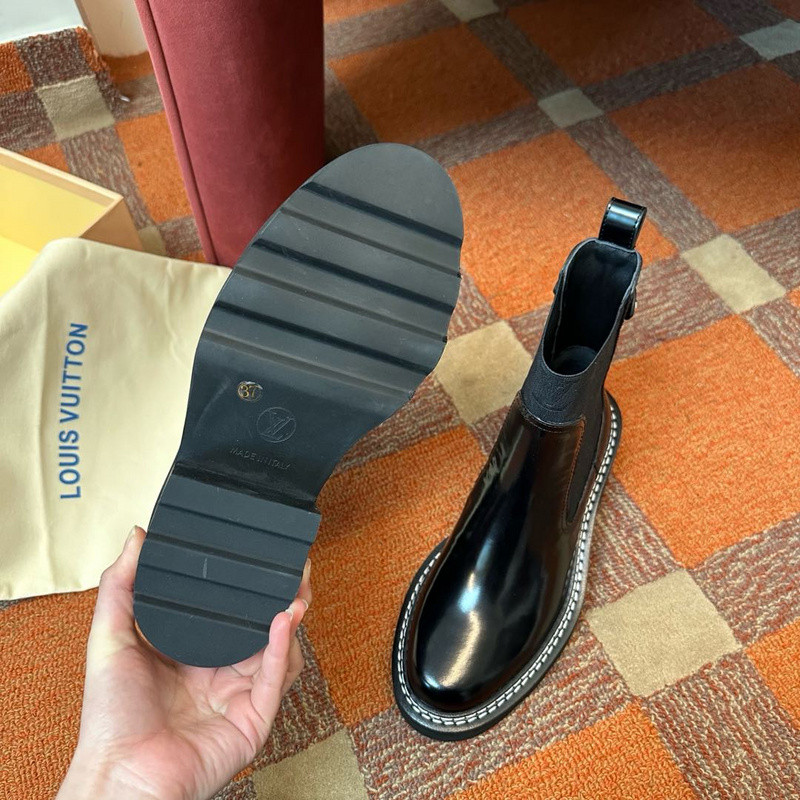 LVT BOOTS