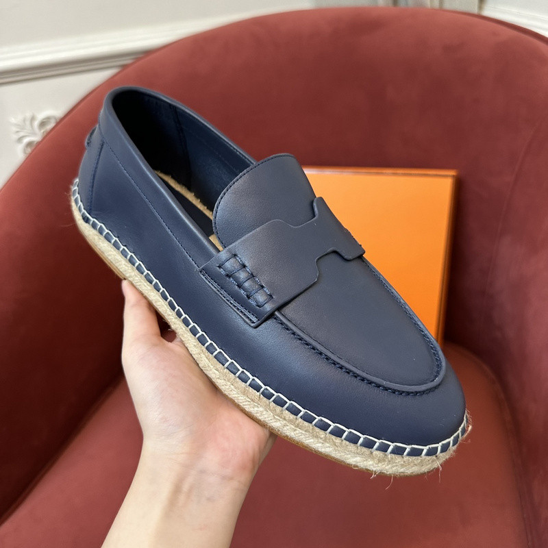 H**me5 sneaker