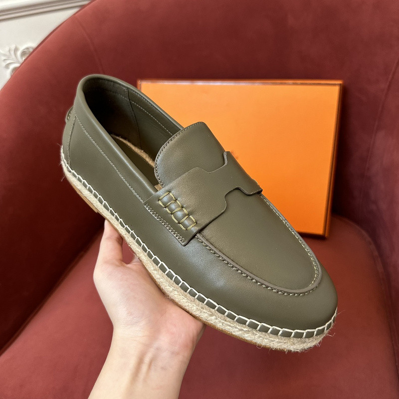 H**me5 sneaker