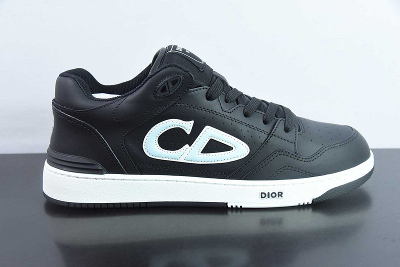 DIO* SNEAKER