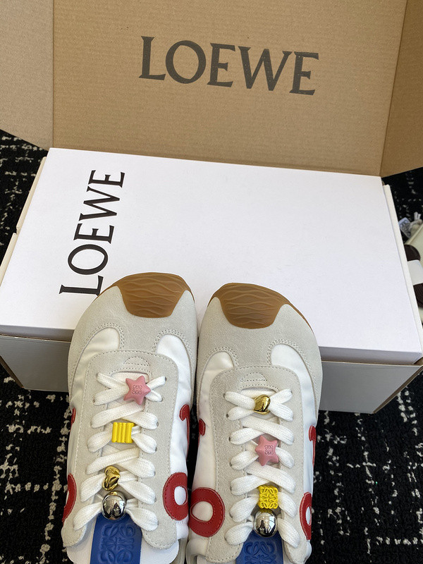 L0ew* sneaker