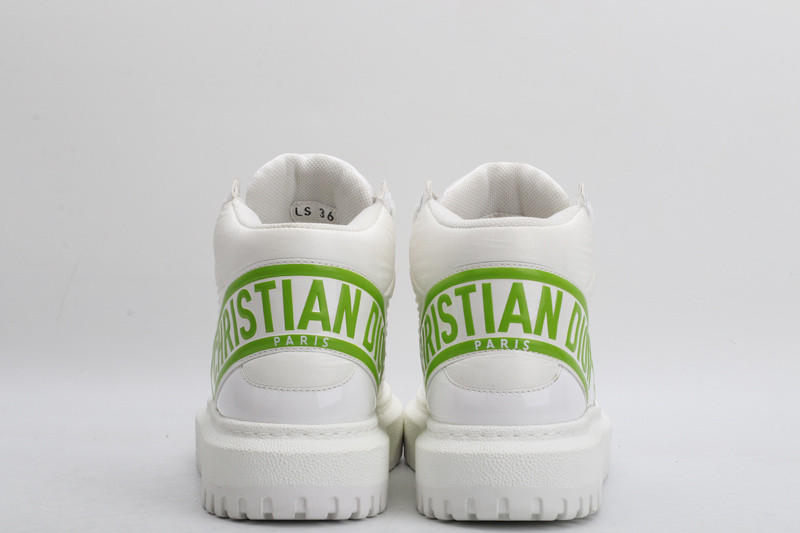 dio* sneaker