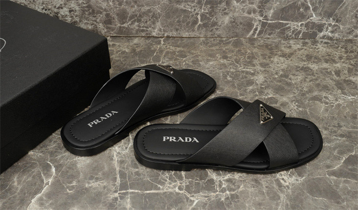 Pra*a sandals