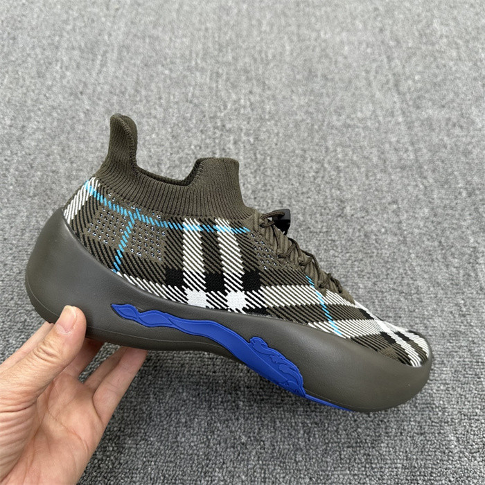 Bv*b*rry sneaker