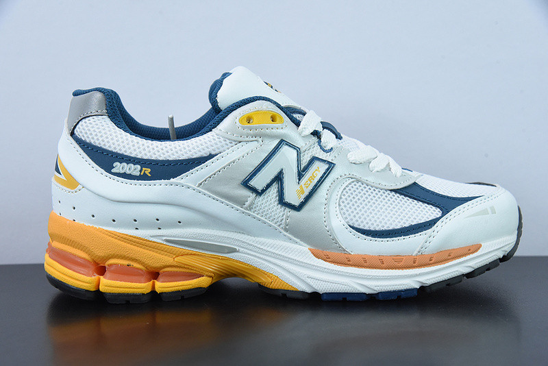new balance sneaker