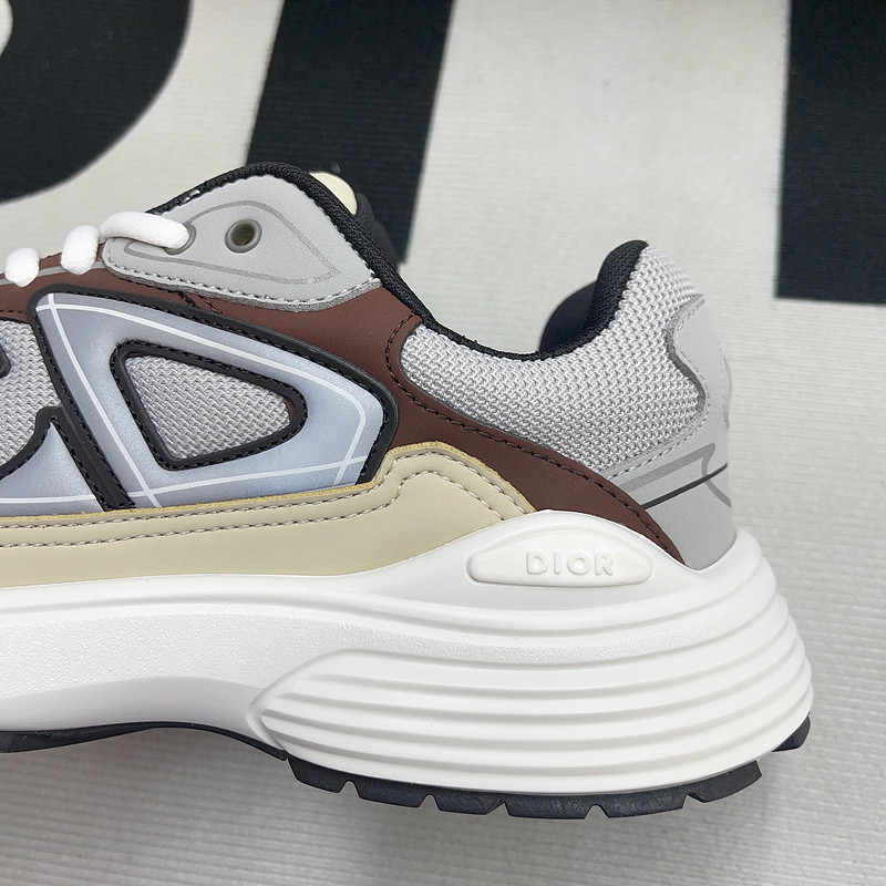 dio* sneaker