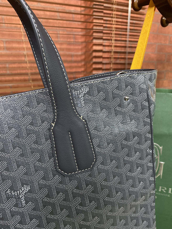 G09ard purse