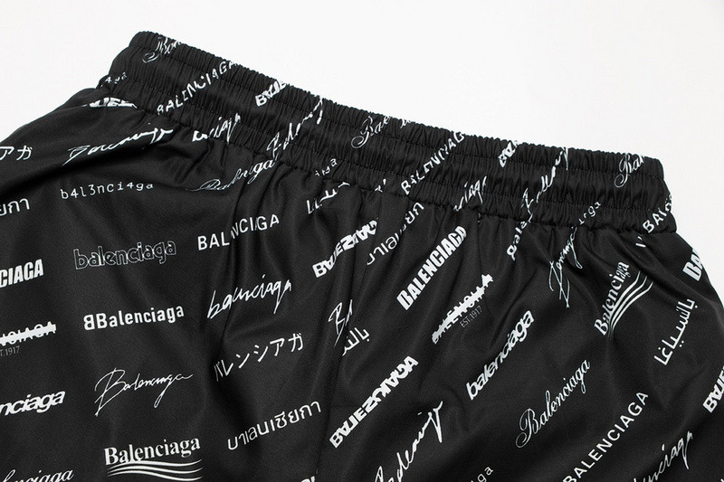Ba*len*cia*ga clothes