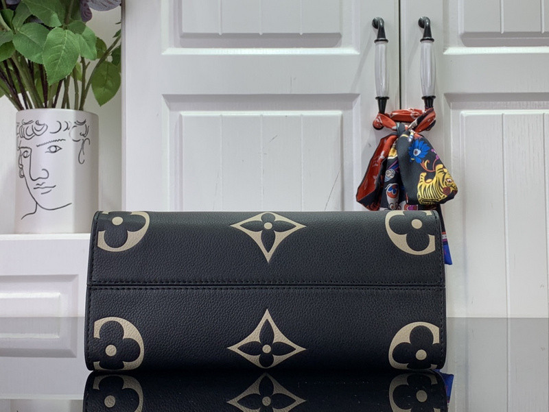 LVT PURSE