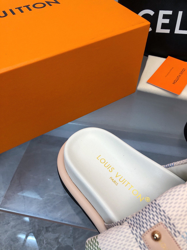 lvt sandals