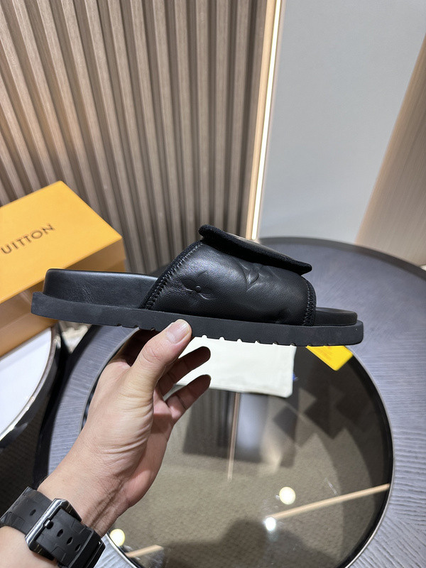 lvt sandals
