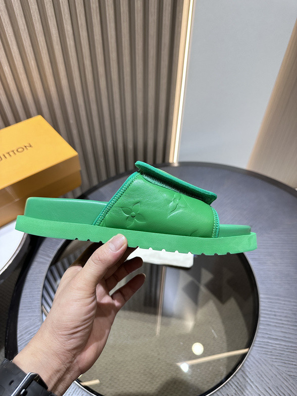 lvt sandals
