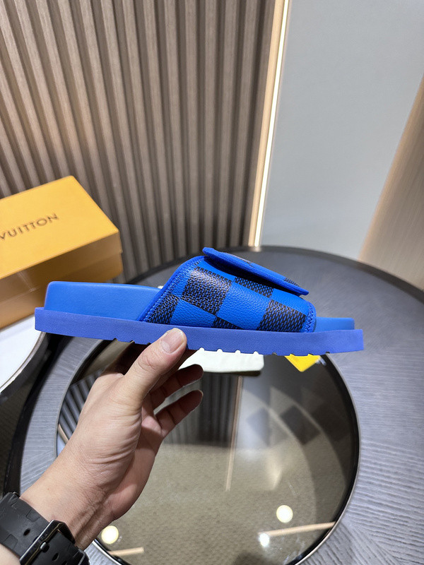 lvt sandals