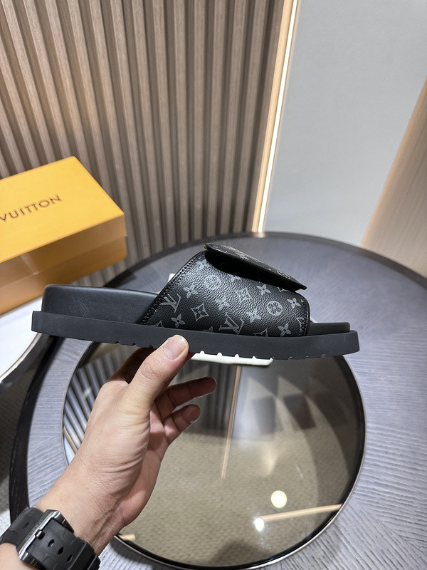 lvt sandals
