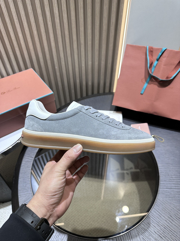L0r0 P1ana sneaker